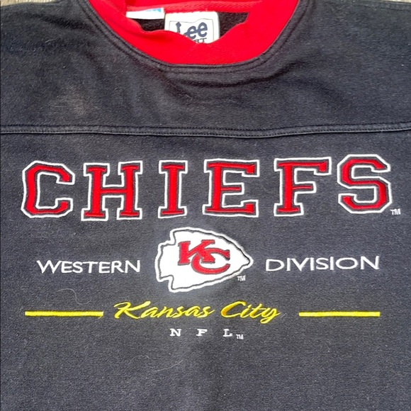 Vintage Lee Black and Red Chiefs Crewneck Sweater size large Kansas City 90s - Picture 3 of 8